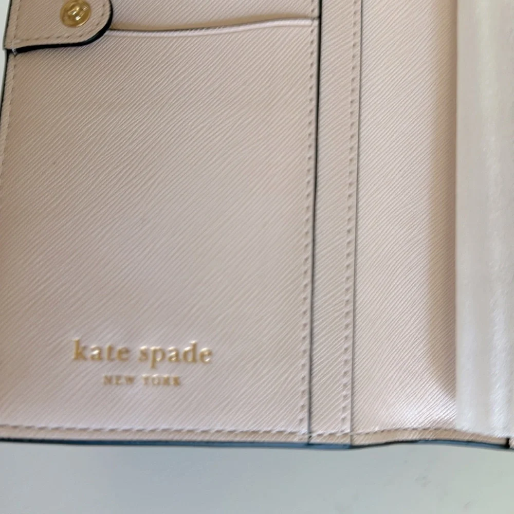 New Kate Spade Leather Black Wristlet Clutch.